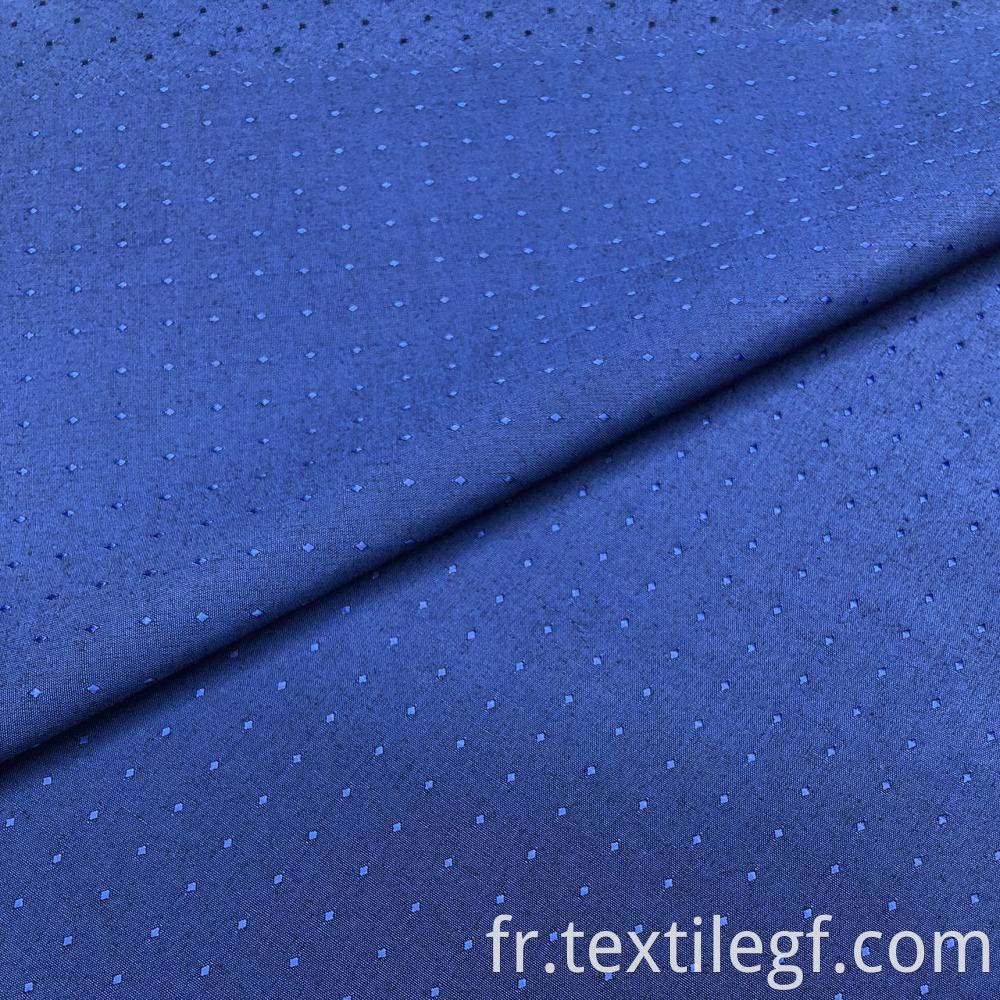 WOVEN FABRIC SUITABLE FOR BLOUSE